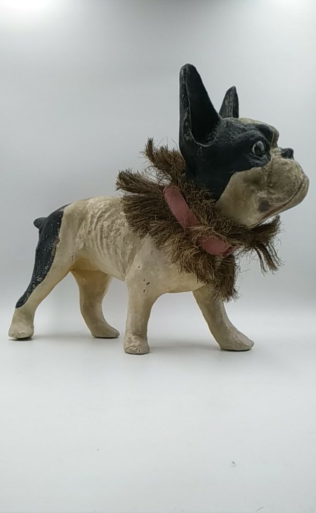 Bouledogue en Papier Mâché, France, 1900s en vente sur Pamono
