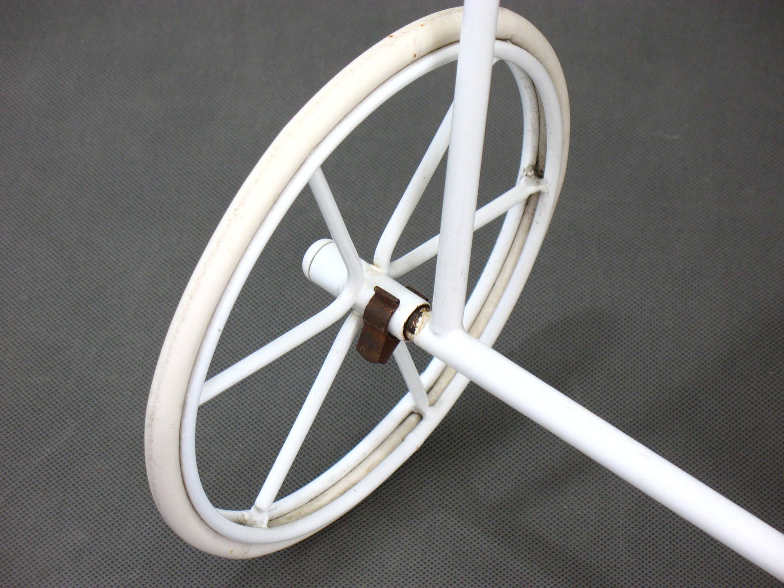 Metal Garden Trolley Table, 1980s for sale at Pamono