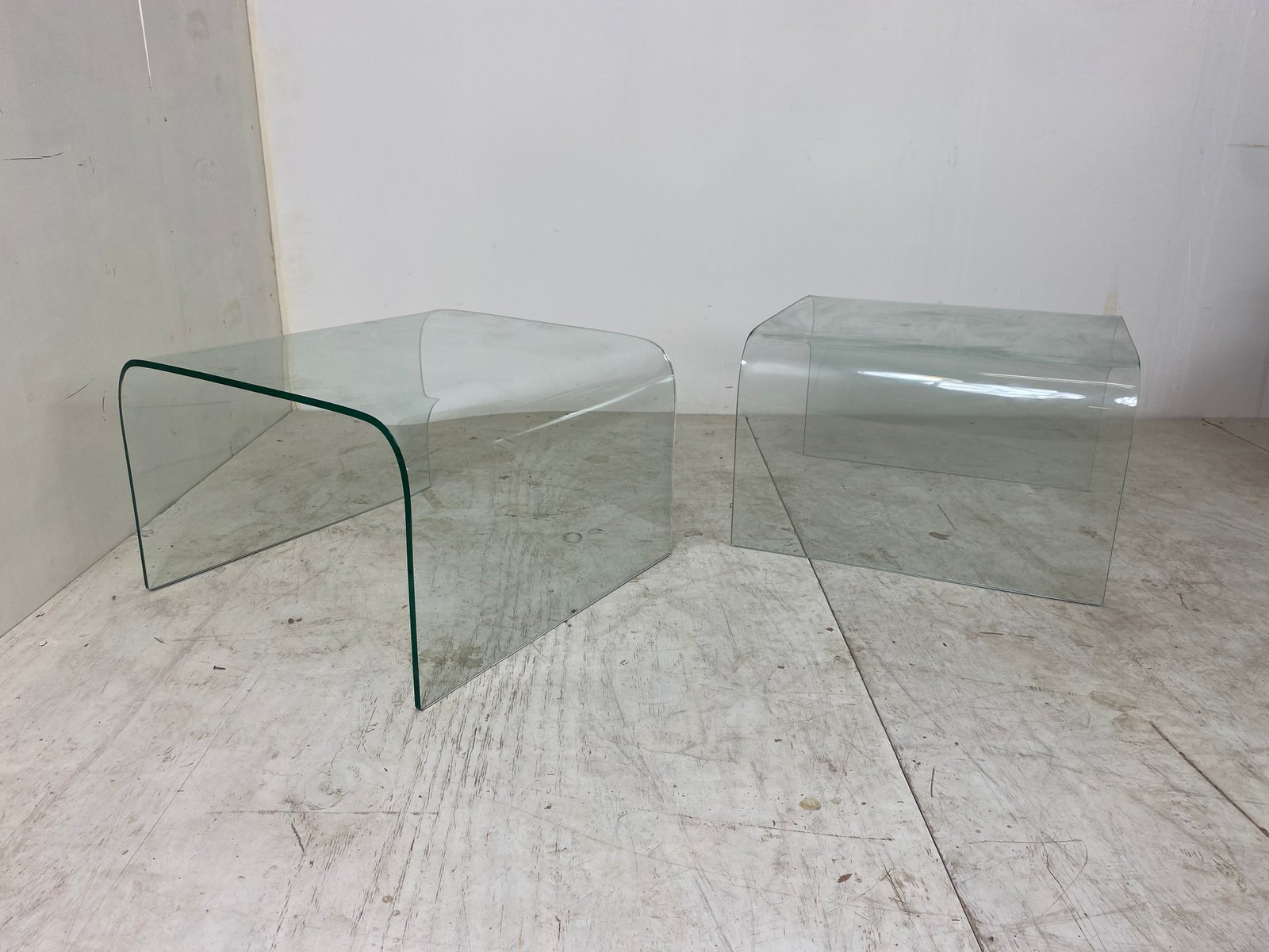 Glass Waterfall Side Table from Fiam, 1980s for sale at Pamono