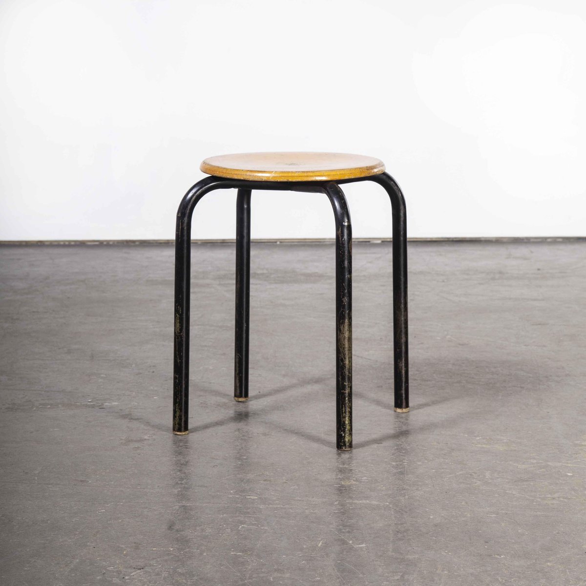 French Stacking School Stool, 1960s for sale at Pamono