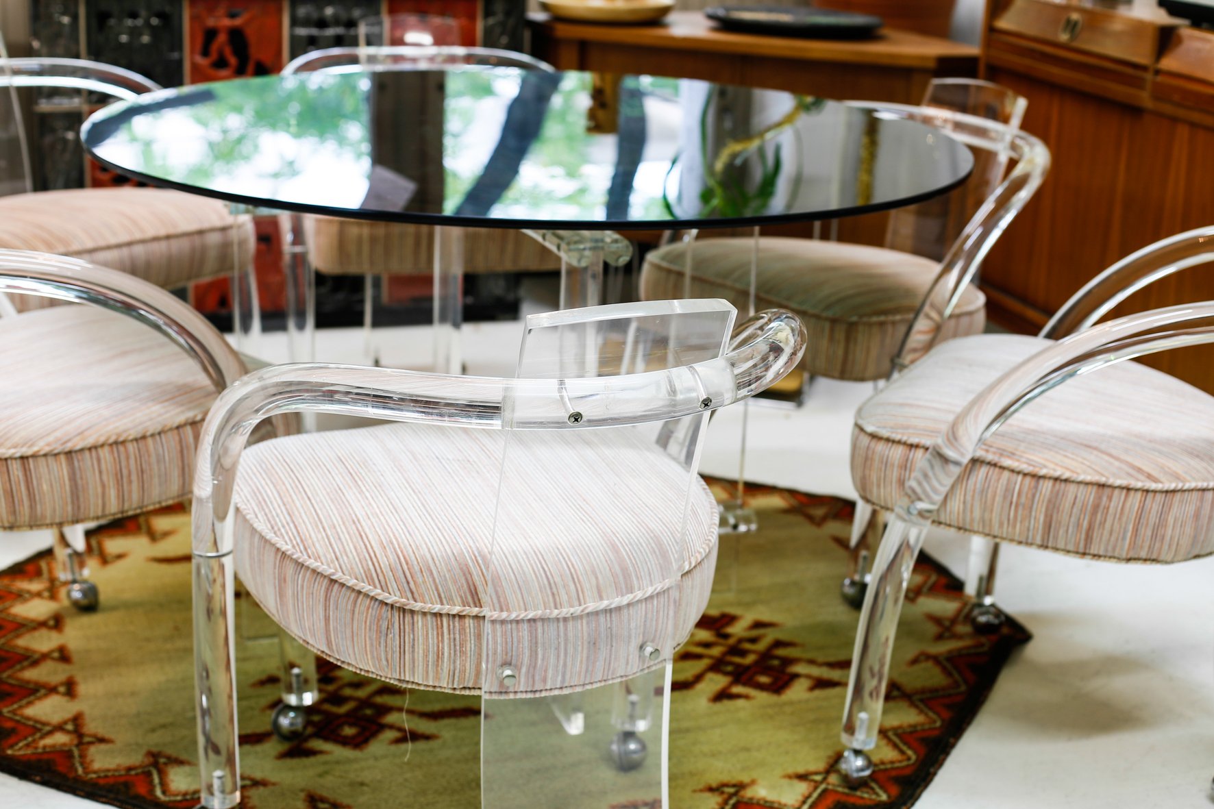 Lucite Dining Table 6 Chairs Set By Charles Hollis Jones 1960s Lucite Dining Table 6 Chairs Set By Charles Hollis Jones 1960s