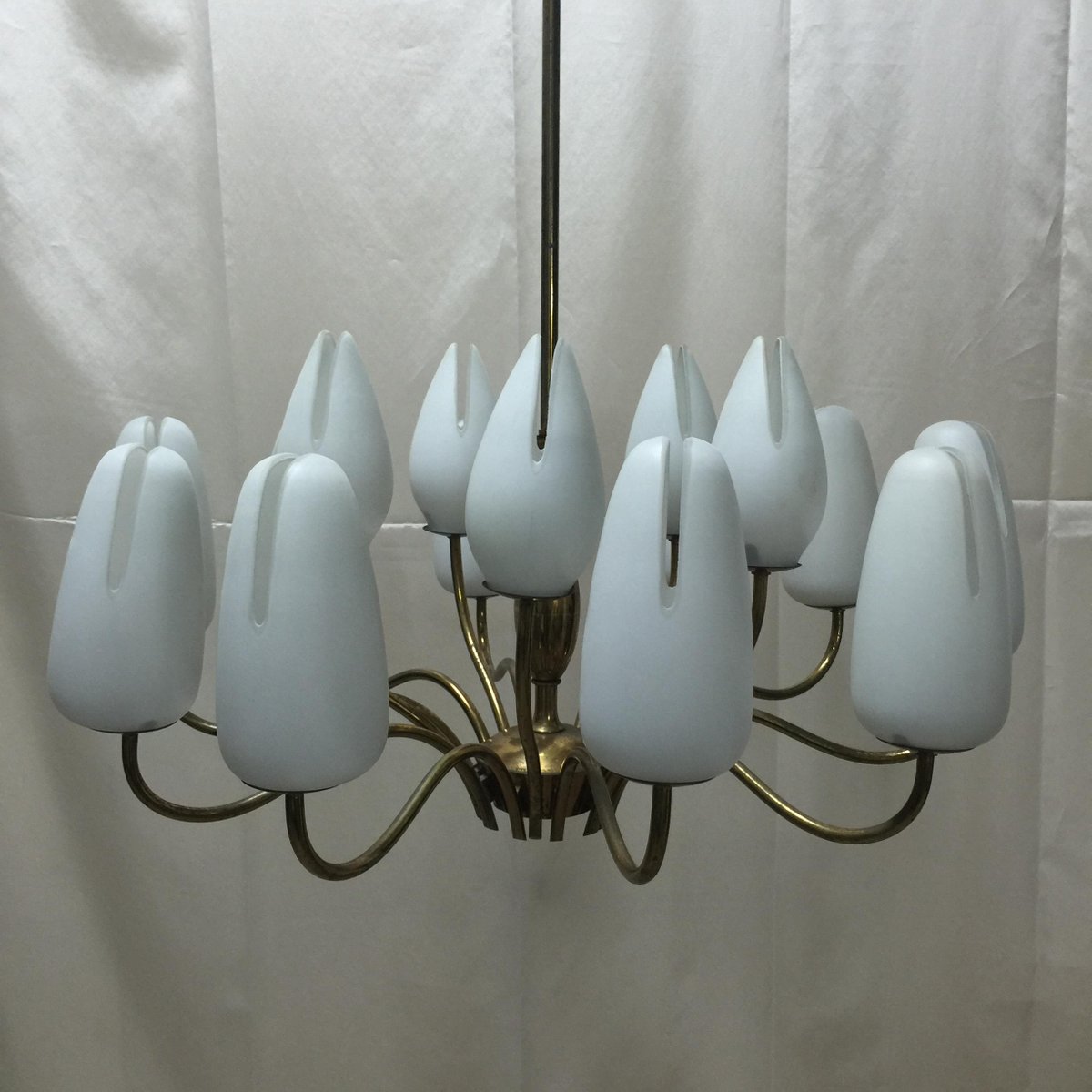 Italian Vintage Brass And Frosted Glass Chandelier 1950s For Italian Vintage Brass And Frosted Glass Chandelier 1950s