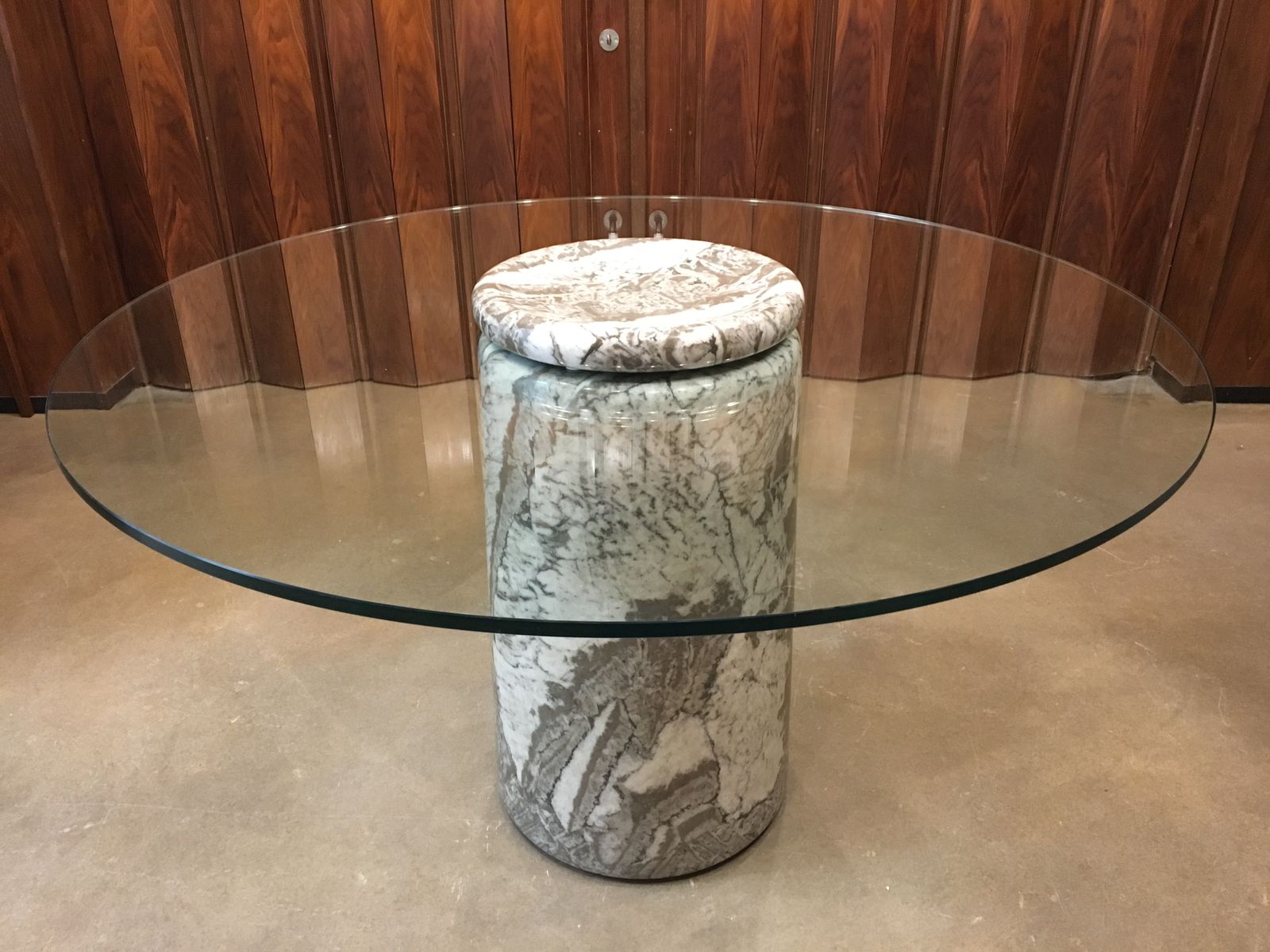 Mesa de comedor Castore italiana vintage grande de mármol de Angelo ... Mesa de comedor Castore italiana vintage grande de mármol de Angelo ...