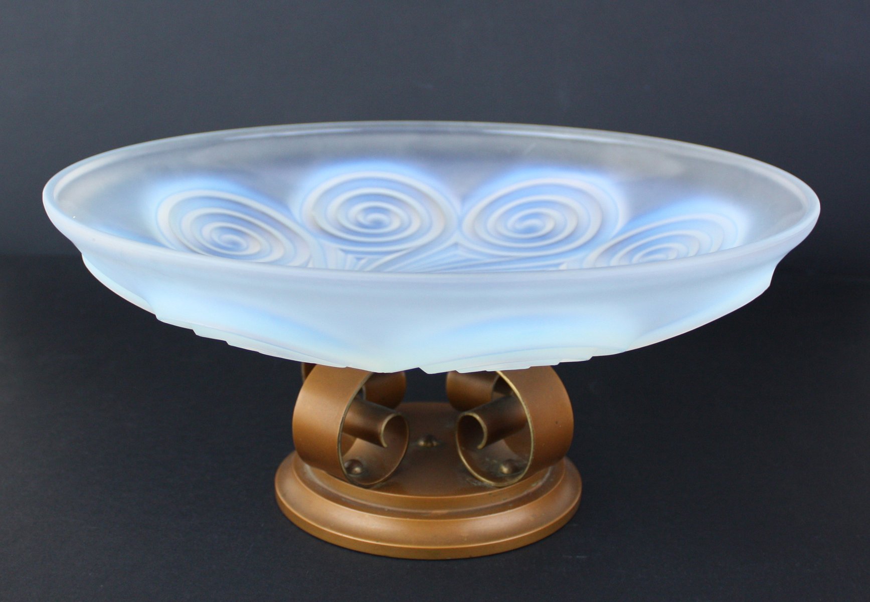 Art Deco Opalescent Gl And Patinated Br Table Centerpiece From 746 00